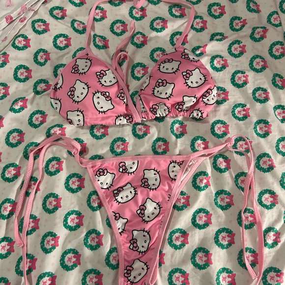 Hello Kitty Pink Patterned String Bikini - Picture 2 of 2